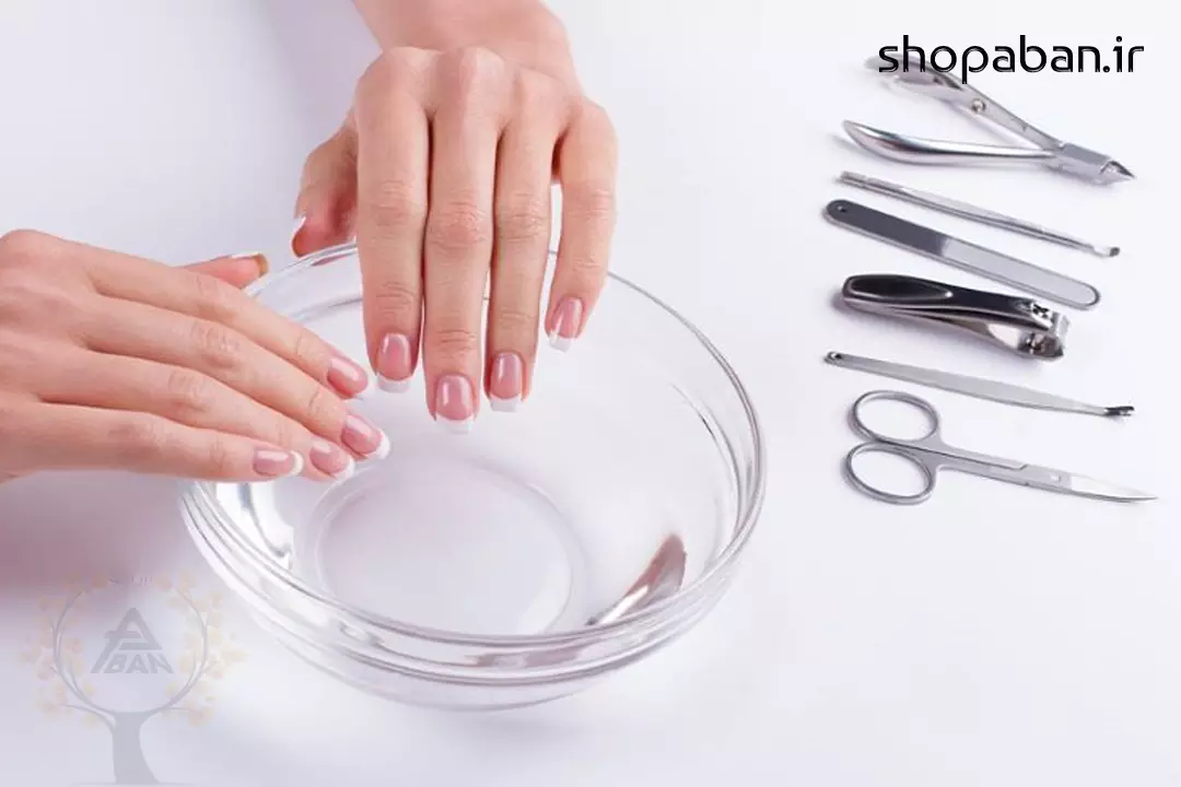 استفاده از یخ برای خشک کردن لاک ناخن سریع