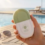 کرم ضد آفتاب استلین سبز SPF50 بی رنگ در دست